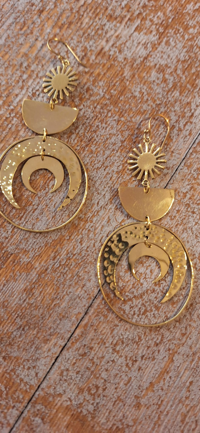 SOL/LUNA pendientes dorados SOL/LUNA pendientes dorados