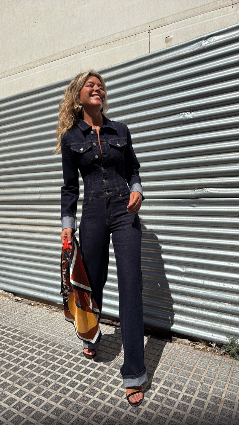 MUNDY azul oscuro, mono