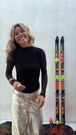 BELE dorado, pantalon