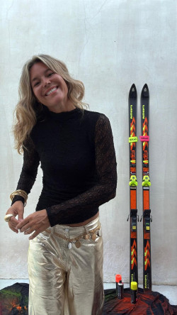 BELE dorado, pantalon