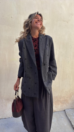 MADELIS americana, gris