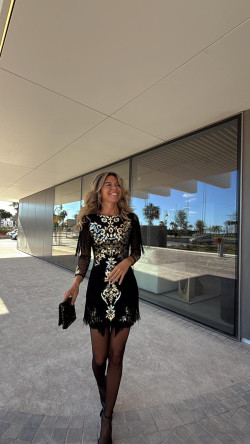 MAYA vestido negro/oro DRES CODE