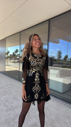 MAYA vestido negro/oro DRES CODE