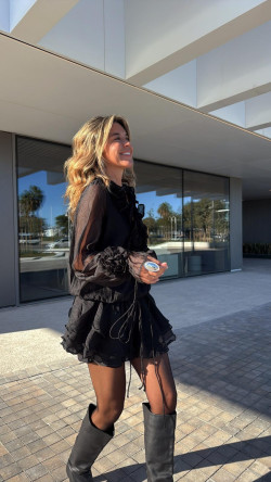 MORGANA  conjunto blusa + pantalón corto