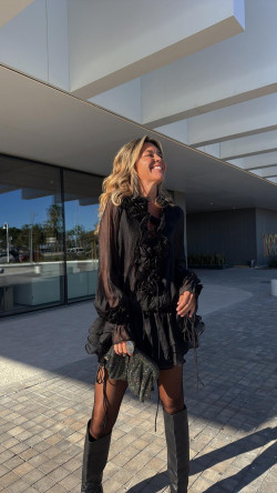 MORGANA  conjunto blusa + pantalón corto