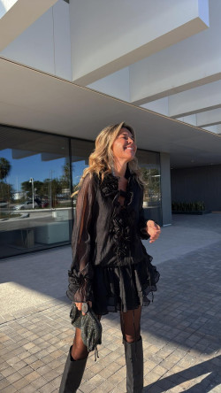 MORGANA  conjunto blusa + pantalón corto