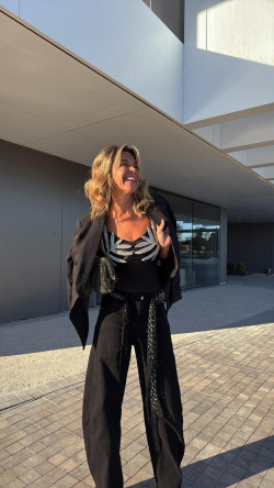 INDIRA body plata/negro