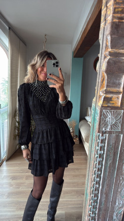 Capri, vestido volantes negro