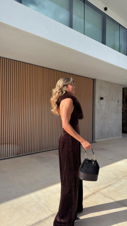 DESTINITY mono, chocolate terciopelo