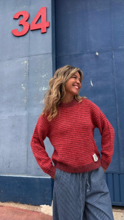 OUTFIT  jersey coral/rojo