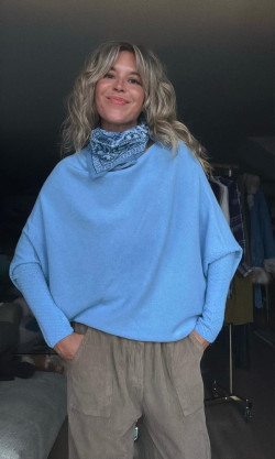 MARTA celeste  jersey asimétrico