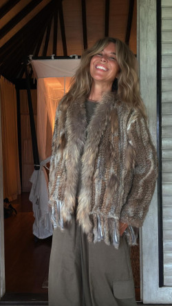 INDIVA,chaqueta de pelo PREVENTA