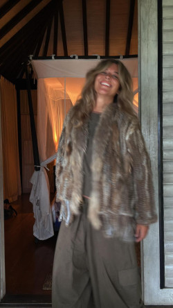 INDIVA,chaqueta de pelo PREVENTA