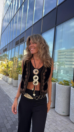 SORELA  chaleco negro