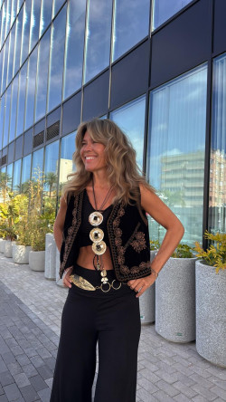 SORELA  chaleco negro