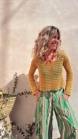 AVIRA mostaza, jersey crochet