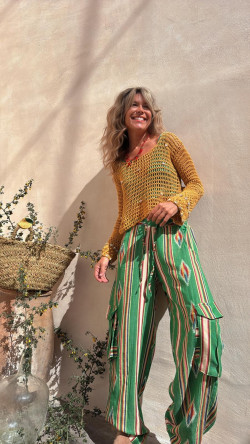 AVIRA mostaza, jersey crochet