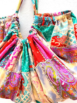 DIYA, Bolso baggy estampado patcwork