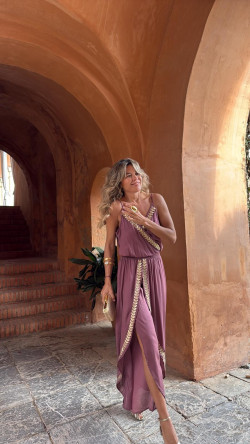 HILARIO  mono largo , rosa viejo