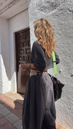 ISHAR, Gris pantalón