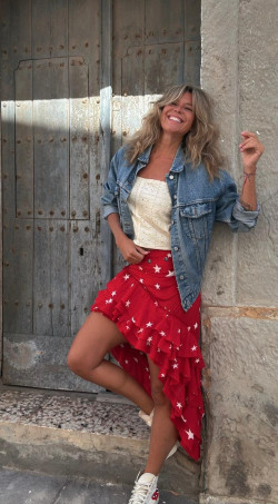 SERENATA estrellas, falda asimétrica