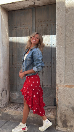 SERENATA estrellas, falda asimétrica