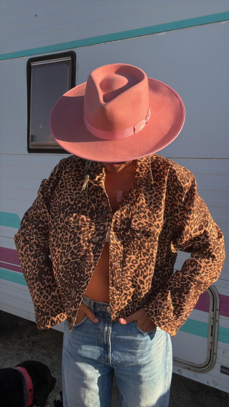 LANZAROTE, Leopardo Chaqueta