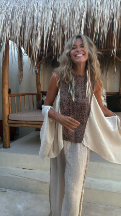 MORENA, Blanco Roto Top