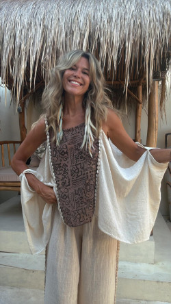 MORENA, Blanco Roto Top