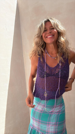 AMINA, Morado Calado Top