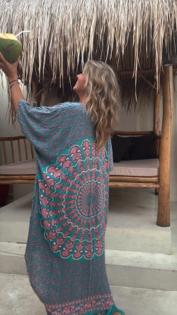 KOKO caftán cerrado