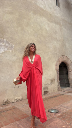 GADIEL caftán, coral/dorado