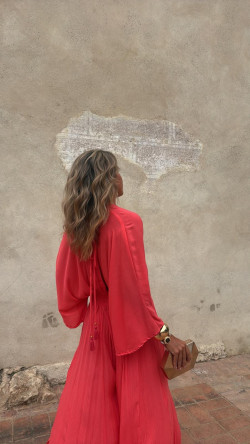 EDRIAN mono largo, coral/dorado