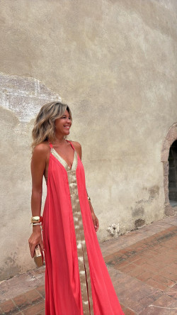 LAUROS vestido largo, coral/dorado