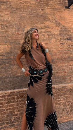 TULIPAN Camel Falda Tie