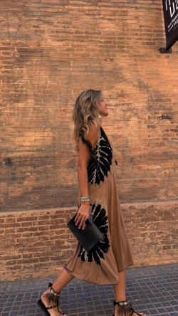 ANNURI,  Camel Vestido Largo Tie