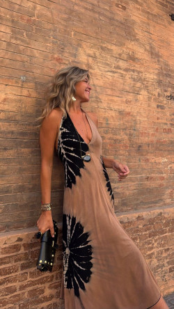 ANNURI,  Camel Vestido Largo Tie
