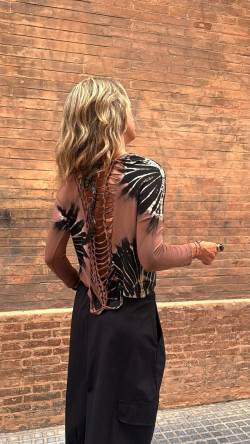 JARA, Camel Camiseta cuerdas