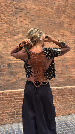 JARA, Camel Camiseta cuerdas