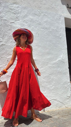 INDER vestido largo, rojo