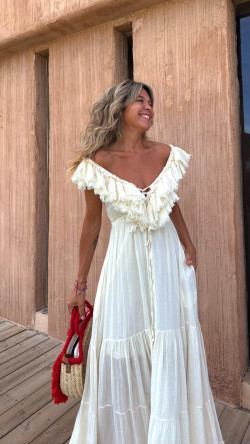 TORI , vestido largo hueso.