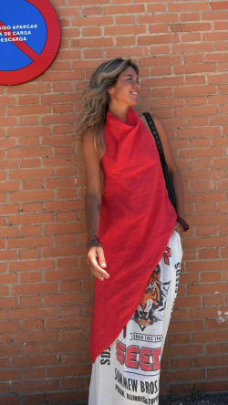 BABER, Rojo fresa top