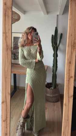 CAIN verde pastel, falda