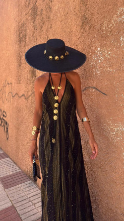 CAEL vestido largo, negro/dorado