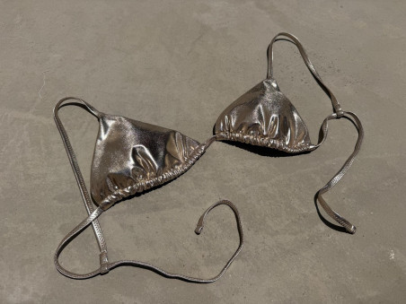 AKAI, Top de Bikini Dorado