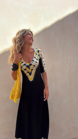 LOLO vestido midi, negro/amarillo tie