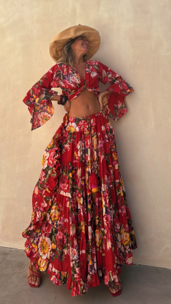 ROSALINDA falda  larga, roja