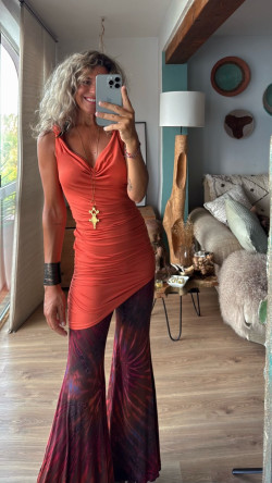 NATY naranja, vestido con gorro