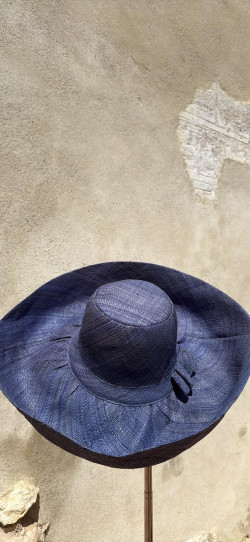 SIENNA,  Klein Sombrero