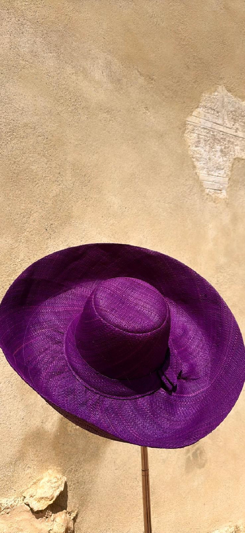SIENNA, BUGANVILLA Sombrero